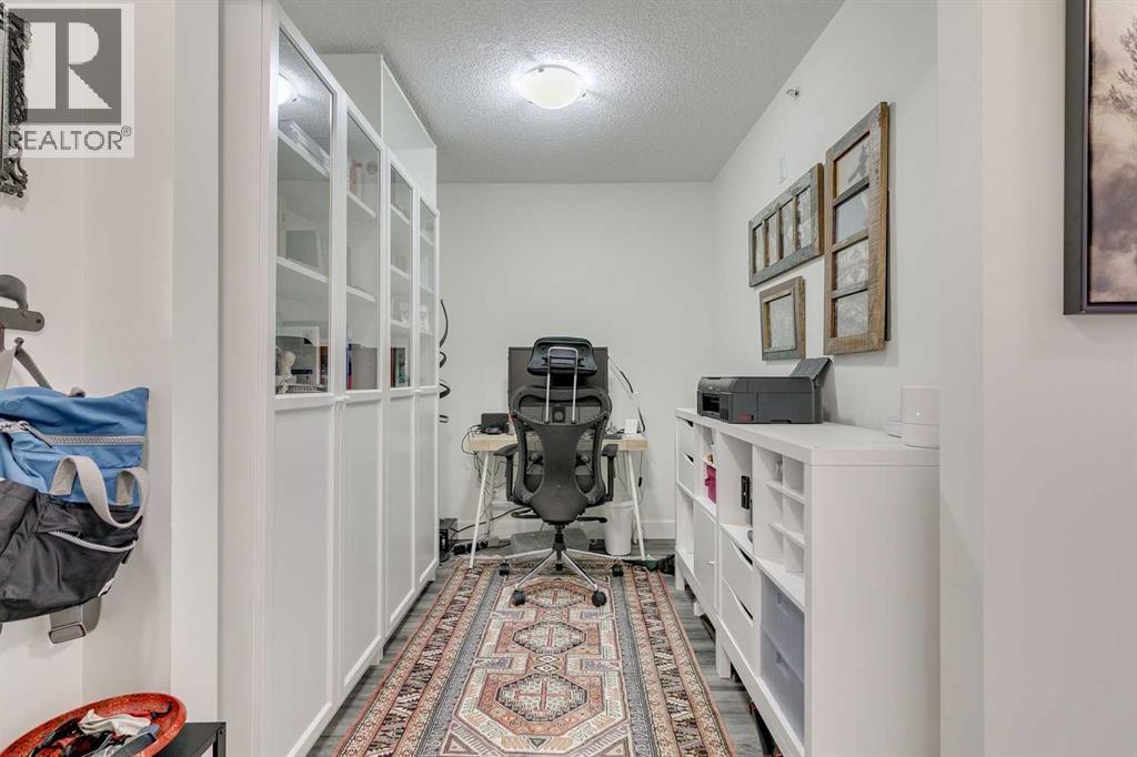 Single Family House for Sale in   Richard Court SW Lincoln Park Calgary 