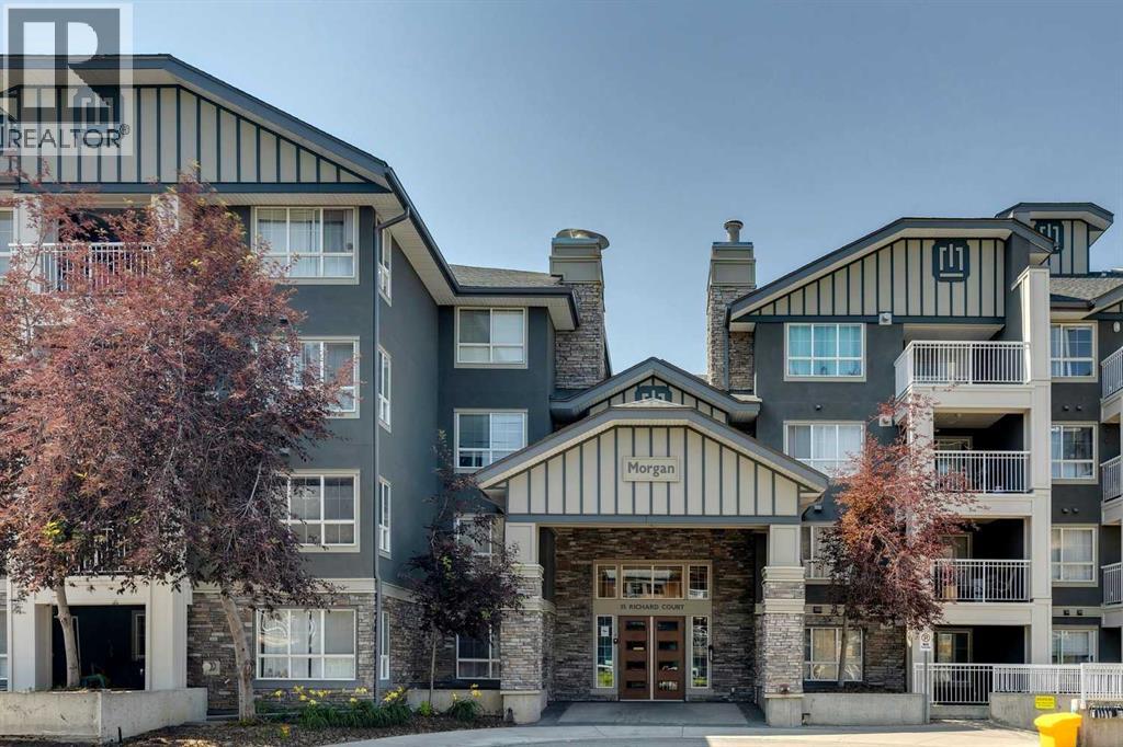 Single Family House for Sale in   Richard Court SW Lincoln Park Calgary 