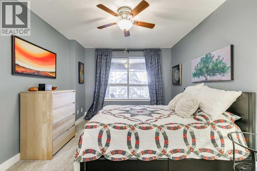 Single Family House for Sale in   Richard Court SW Lincoln Park Calgary 