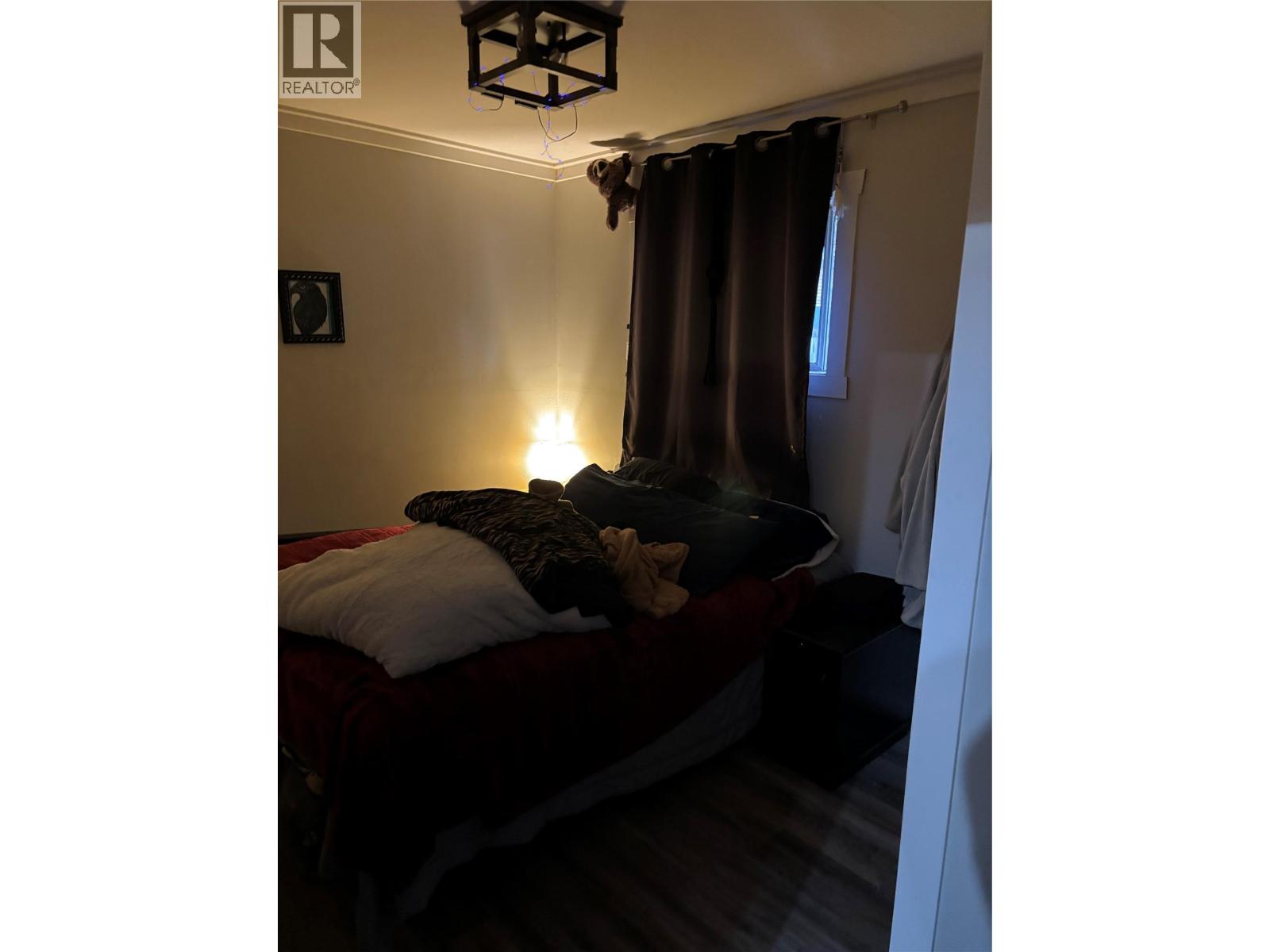 1233 Tunney Avenue, Sicamous