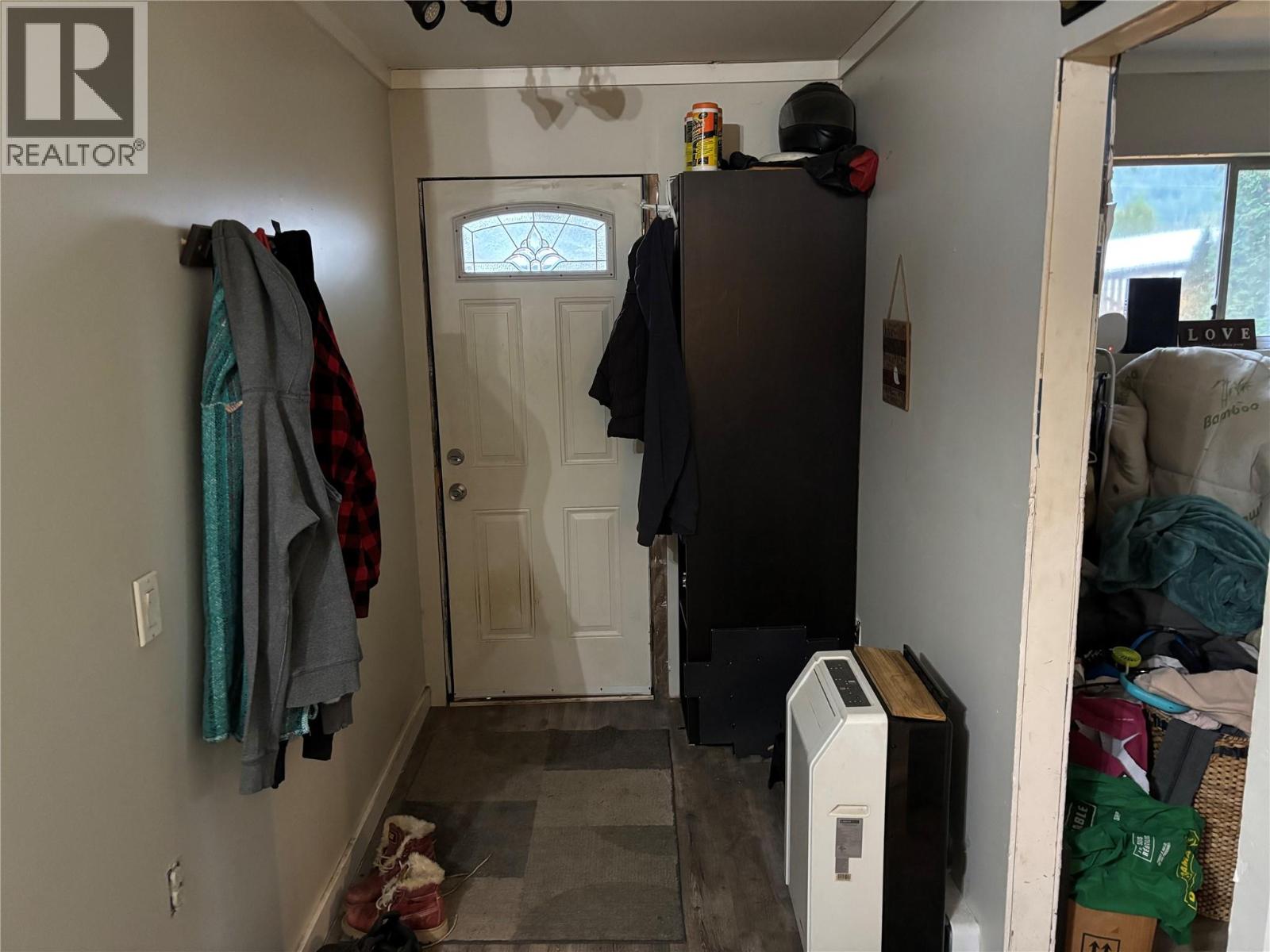 1233 Tunney Avenue, Sicamous