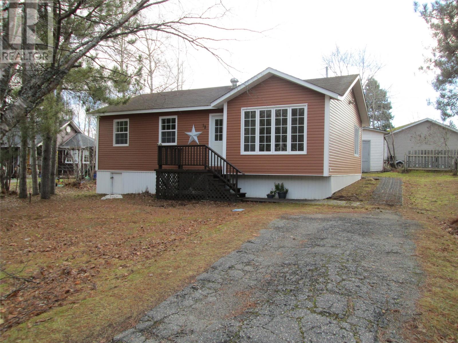 12 Bonaventure Avenue - Photo 2 of 29, Gambo, Newfoundland & Labrador