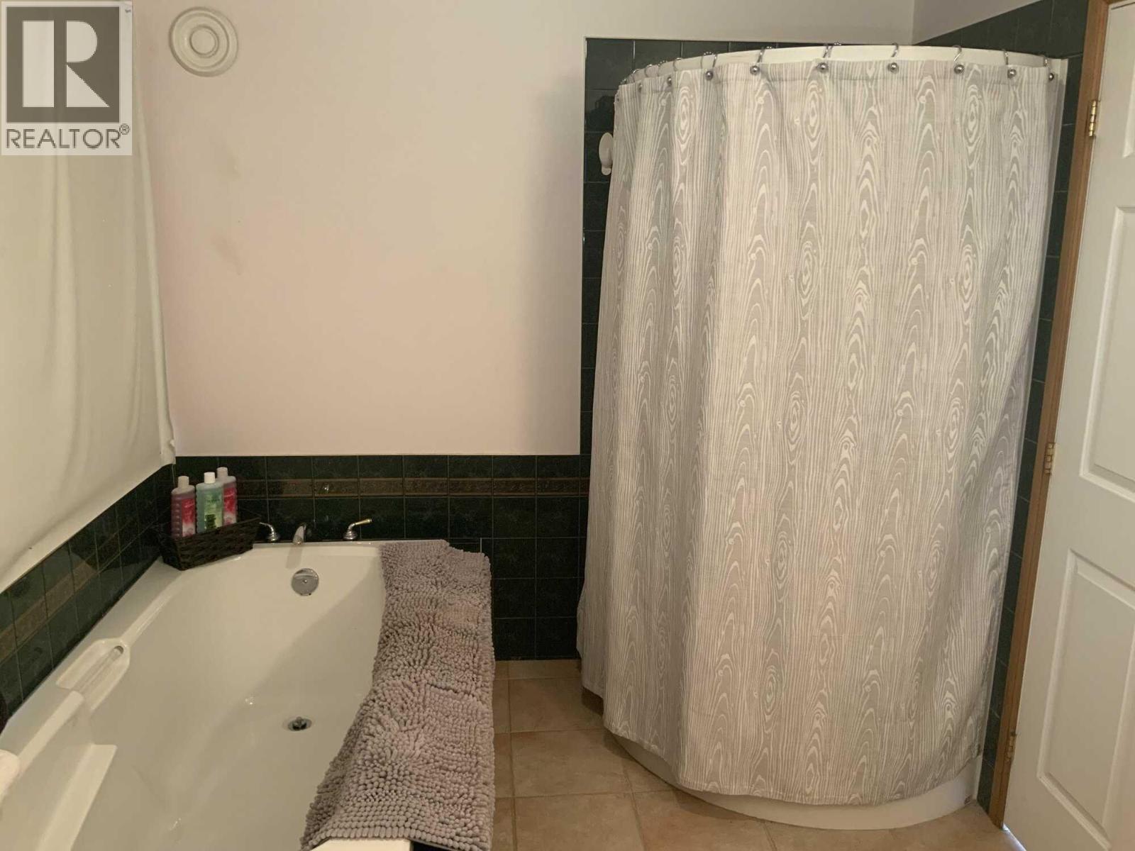 265 Long Joe Road, Osoyoos