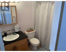 Primary Bedroom - 265 Long Joe Road, Osoyoos, BC V0H1V6 Photo 14