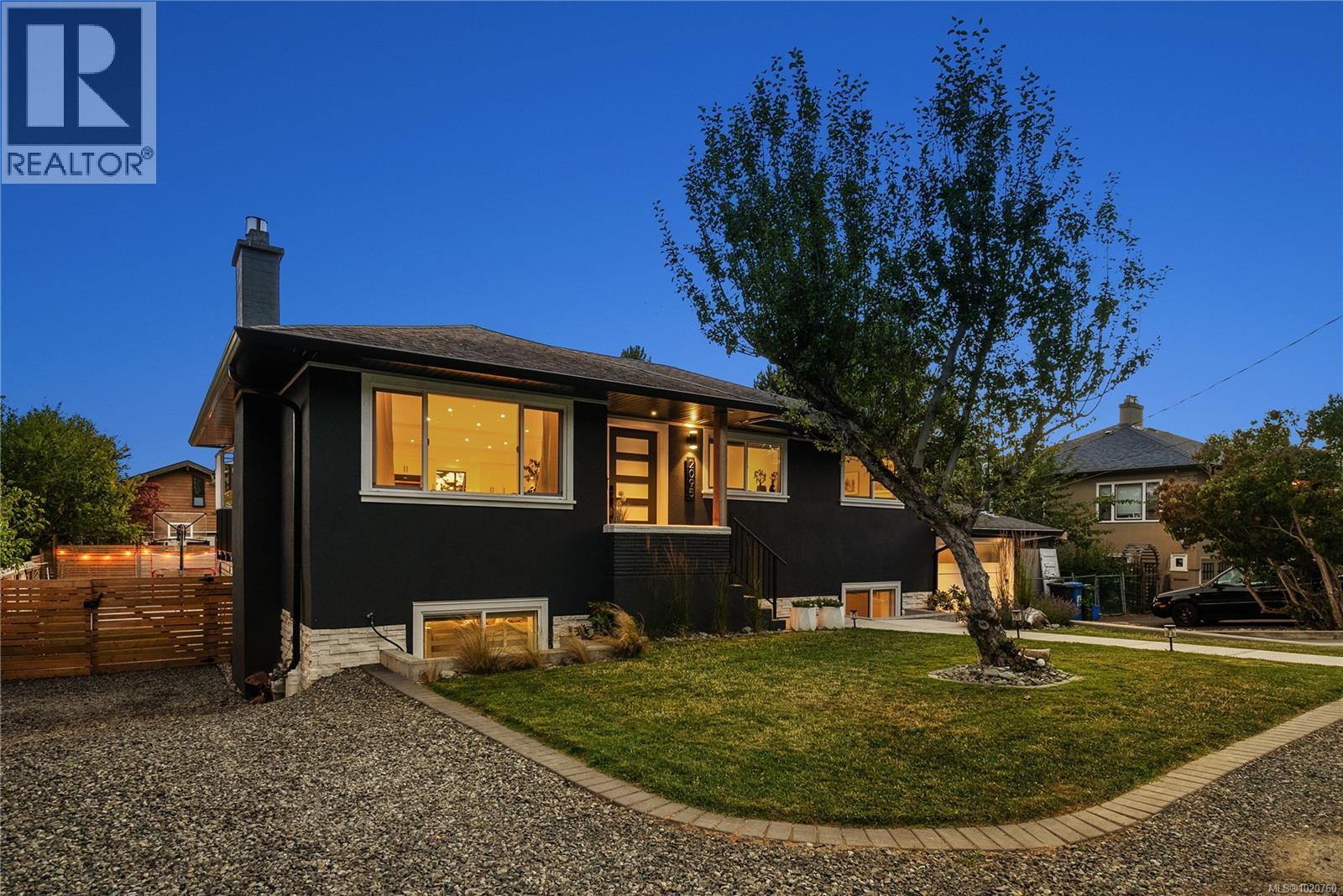 2095 Lorne Terr, Oak Bay