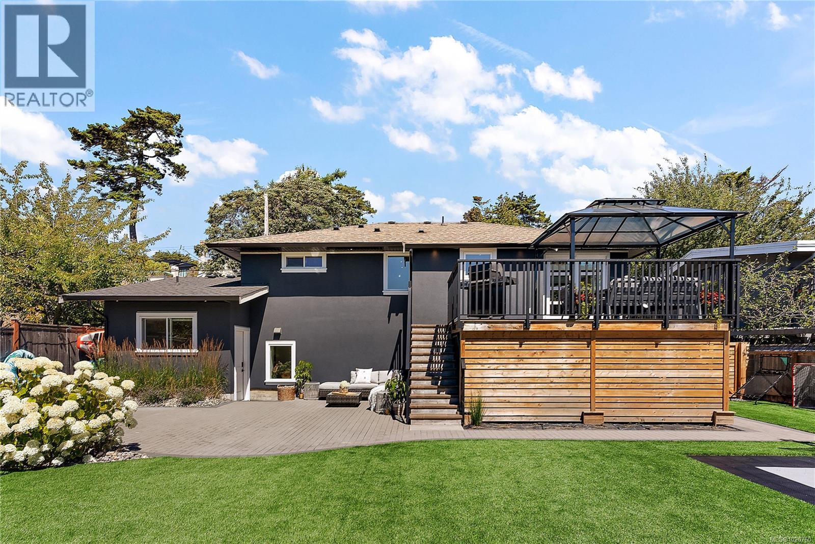 2095 Lorne Terr, Oak Bay