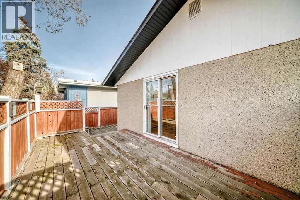 Single Family House Bungalow for Sale in  Vandergrift Crescent NW Varsity Calgary 