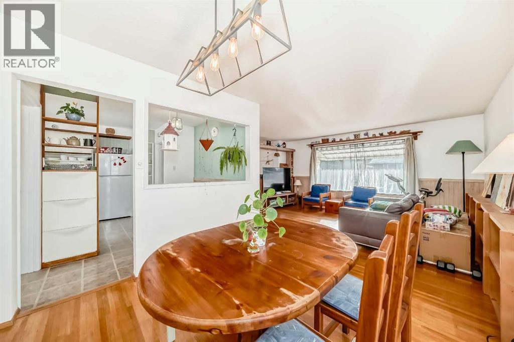 Single Family House Bungalow for Sale in  Vandergrift Crescent NW Varsity Calgary 