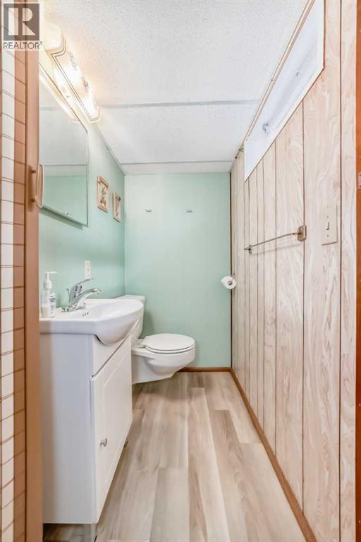 Single Family House Bungalow for Sale in  Vandergrift Crescent NW Varsity Calgary 