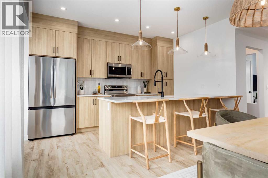 140 Heartwood Lane SE, Calgary, Alberta