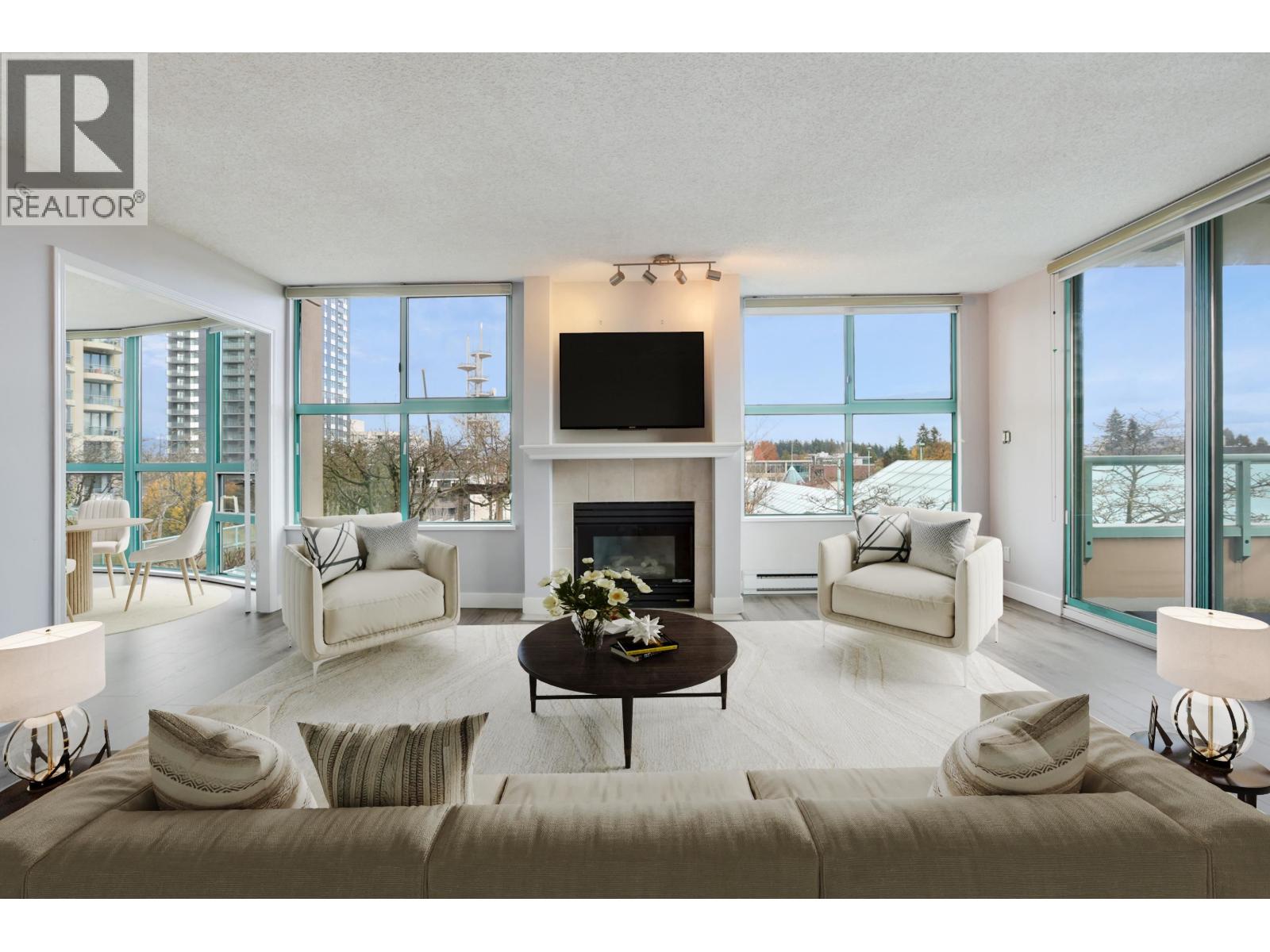 605 728 PRINCESS STREET, New Westminster