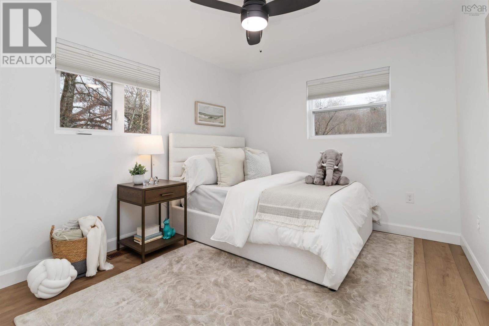 Property 35 of 49 of 23 Oakdale Crescent