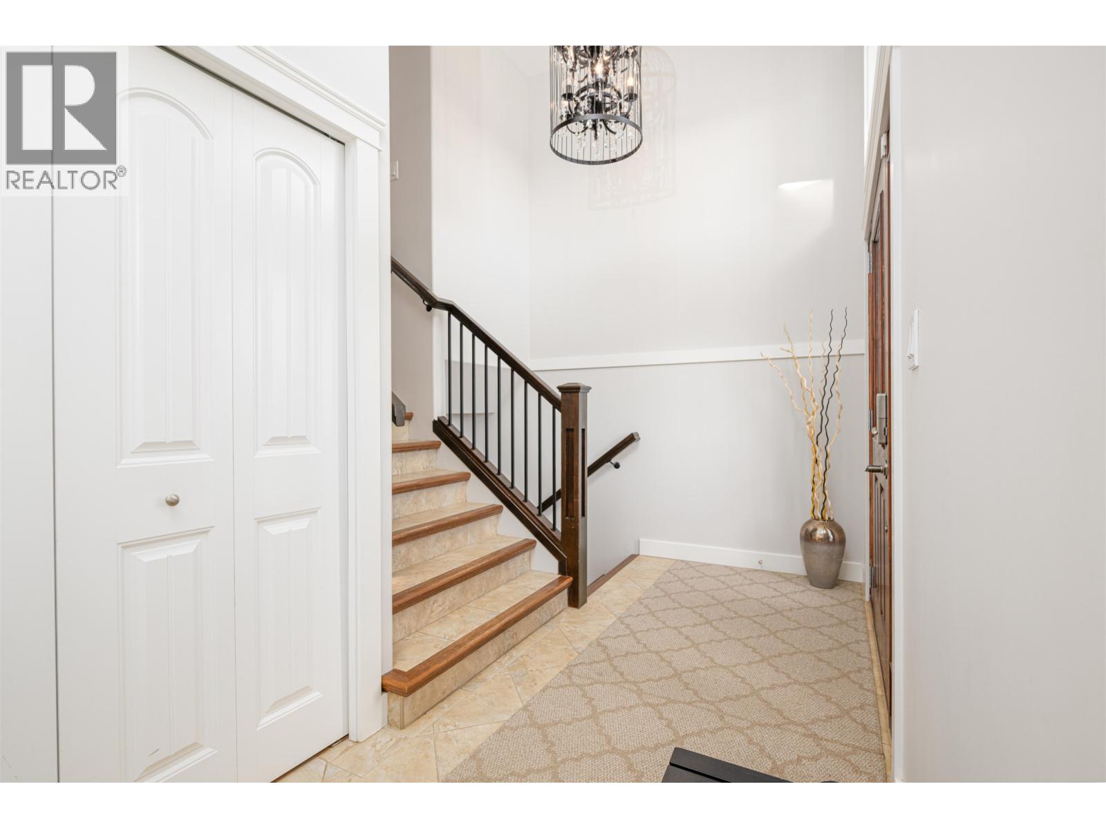 6981 WESTMOUNT DRIVE, Prince George