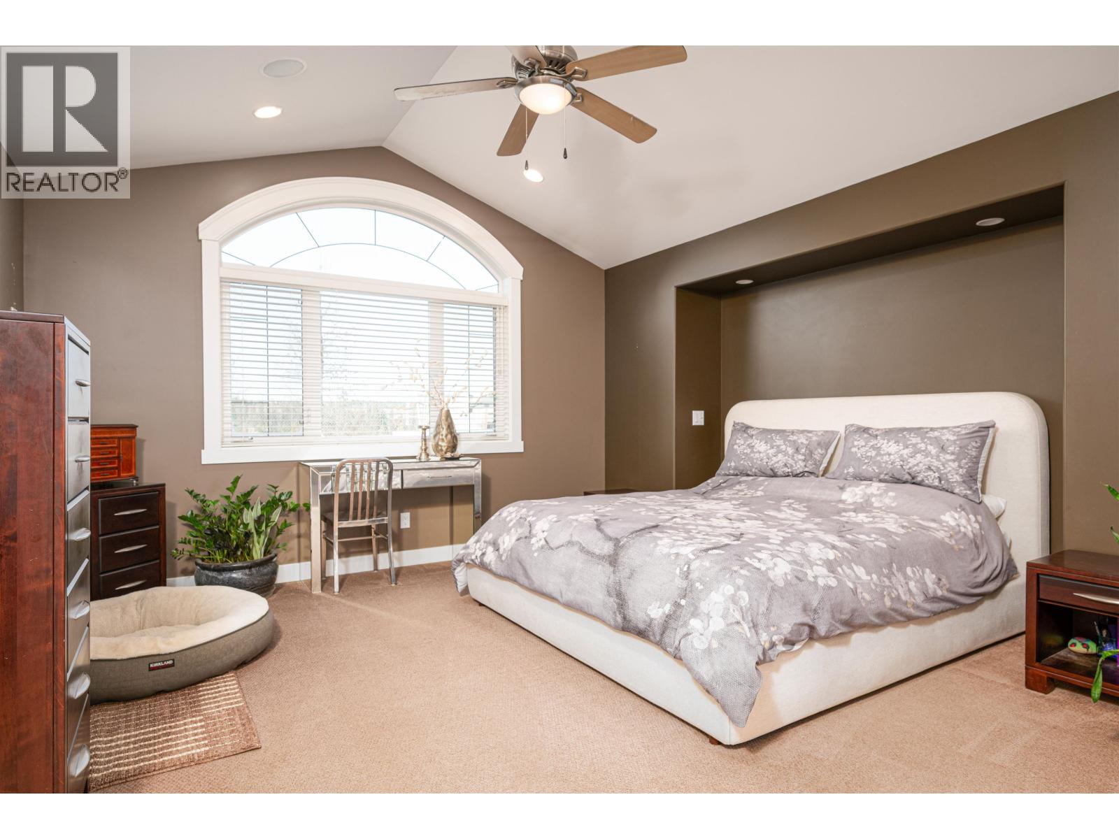 6981 WESTMOUNT DRIVE, Prince George