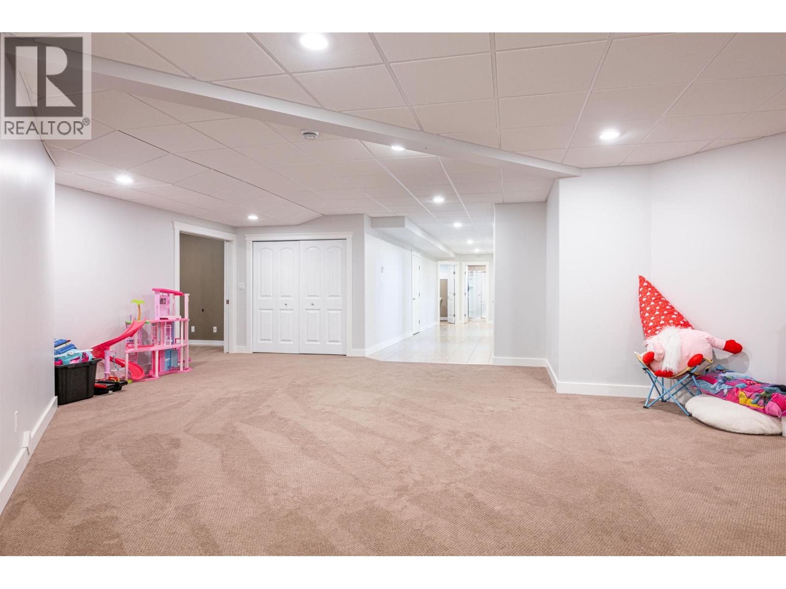 6981 WESTMOUNT DRIVE, Prince George