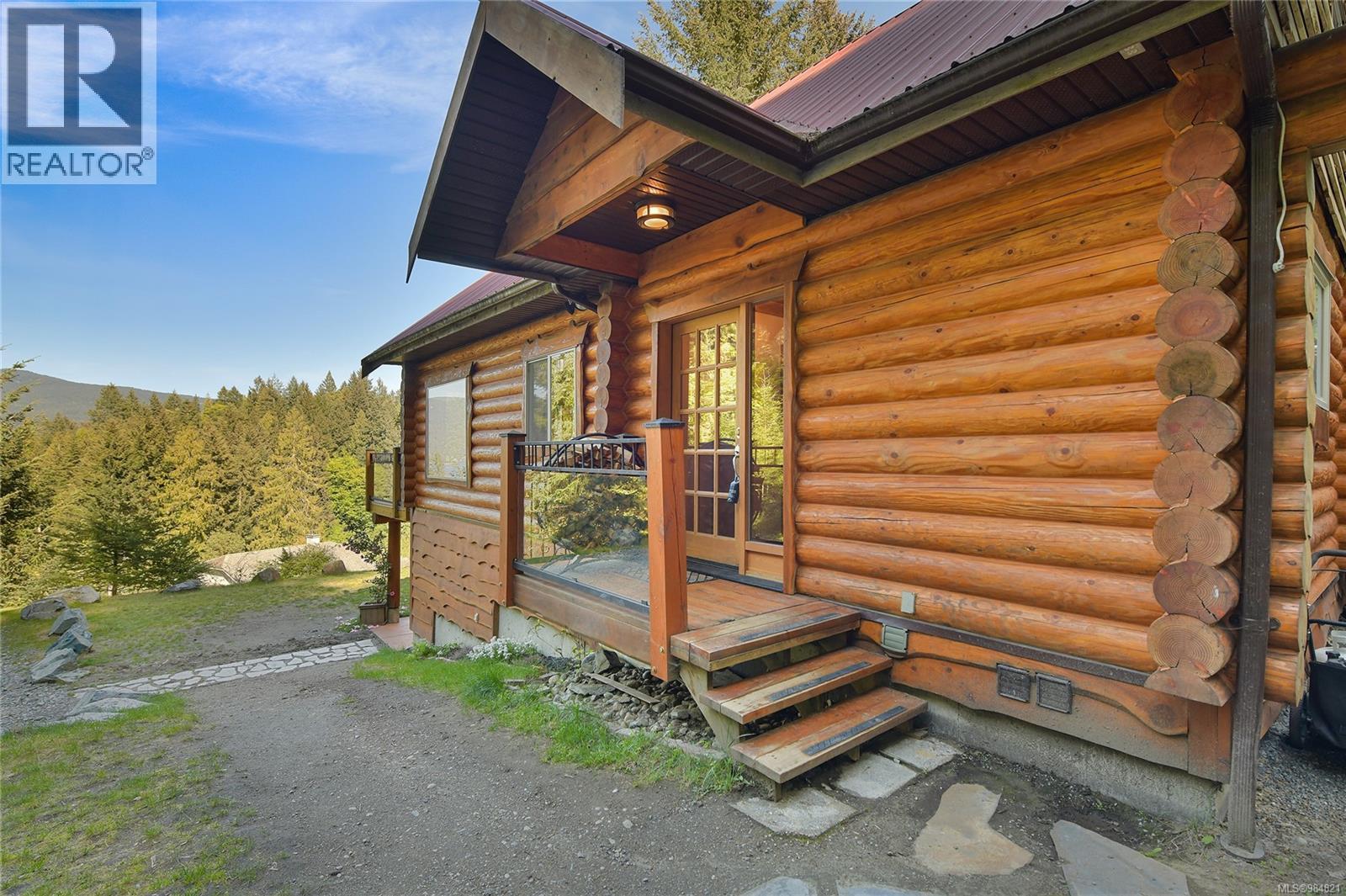 1109 / 1111 PARADISE Close, Cowichan Bay