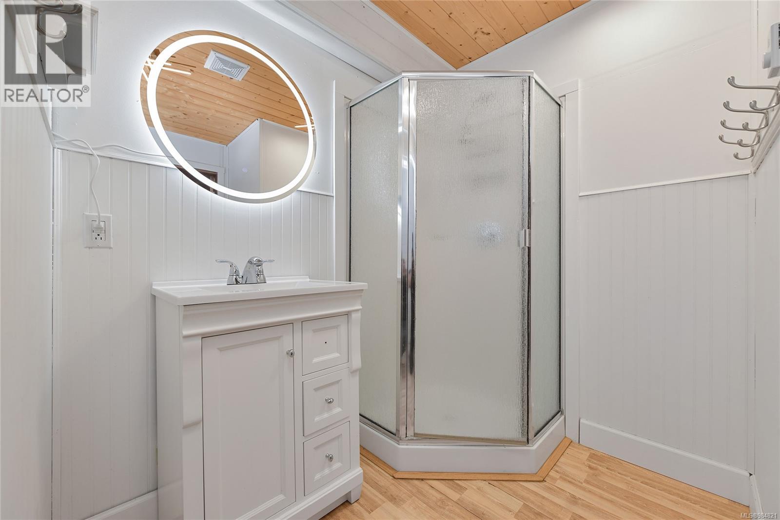 1109 / 1111 PARADISE Close, Cowichan Bay