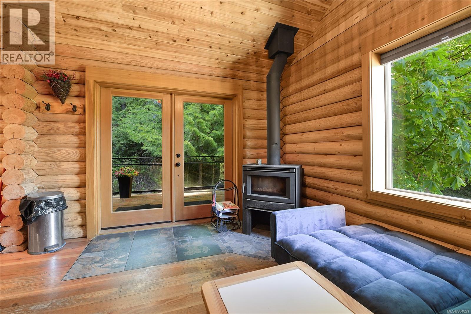 1109 / 1111 PARADISE Close, Cowichan Bay