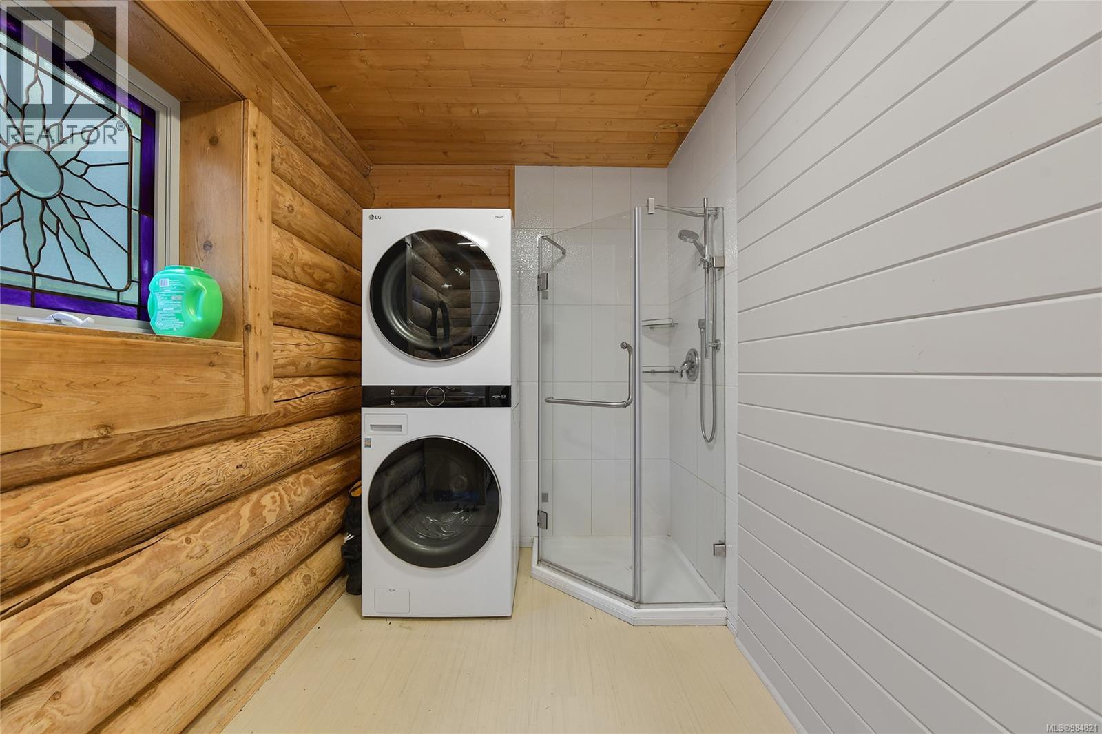 1109 / 1111 PARADISE Close, Cowichan Bay