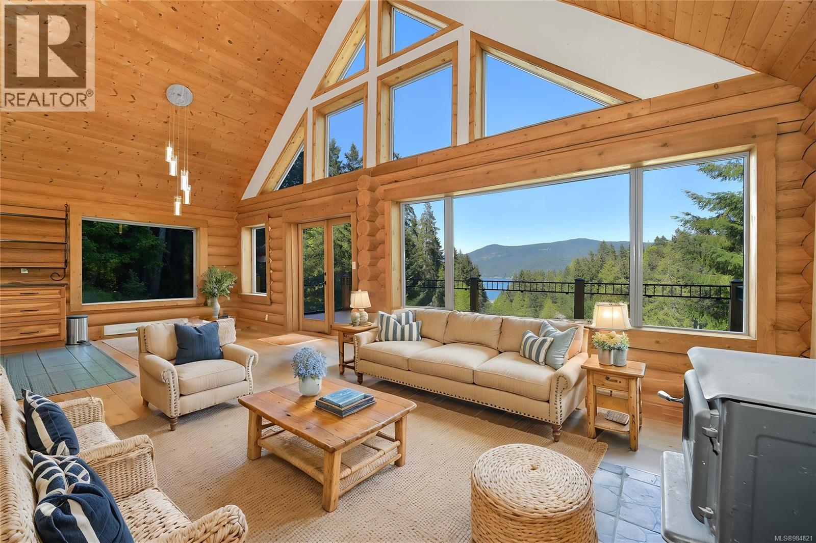 1109 / 1111 PARADISE Close, Cowichan Bay