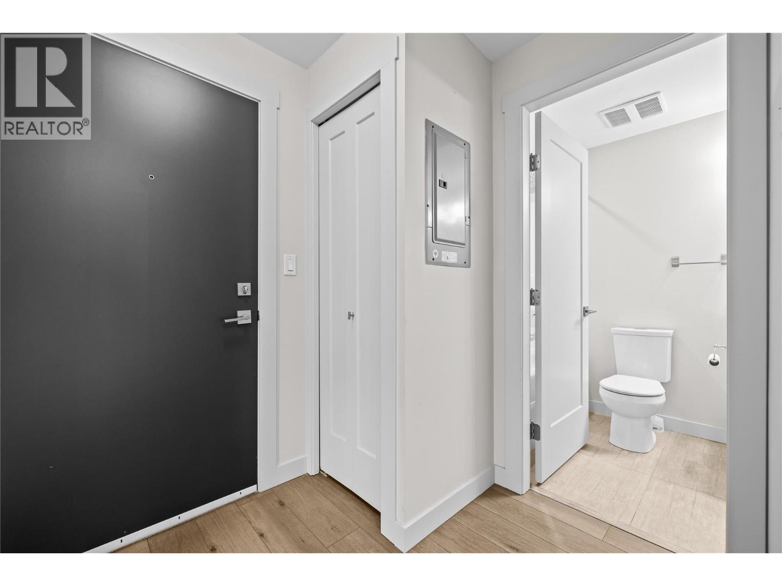 406 3638 Mission Springs Drive, Kelowna