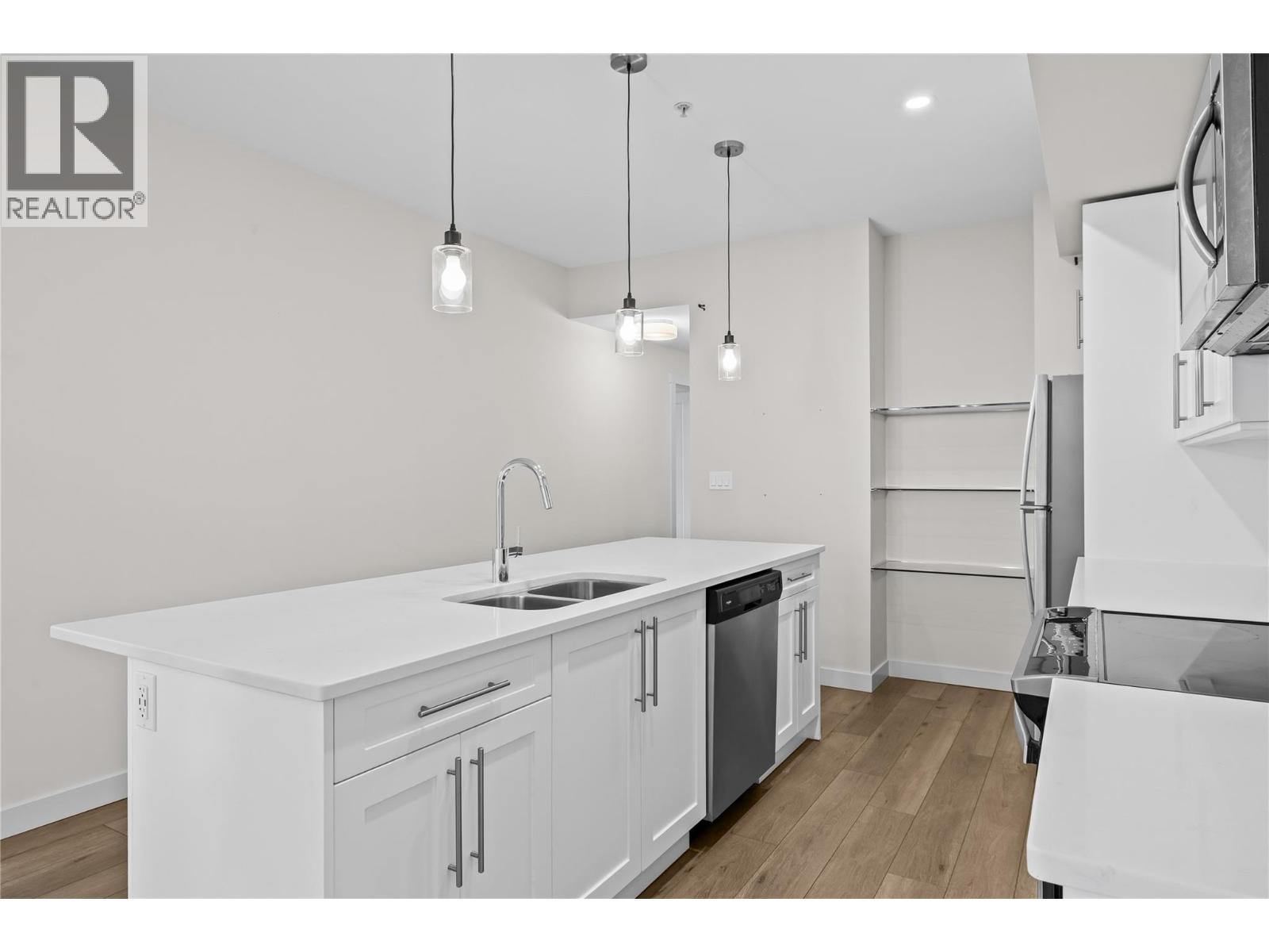 406 3638 Mission Springs Drive, Kelowna