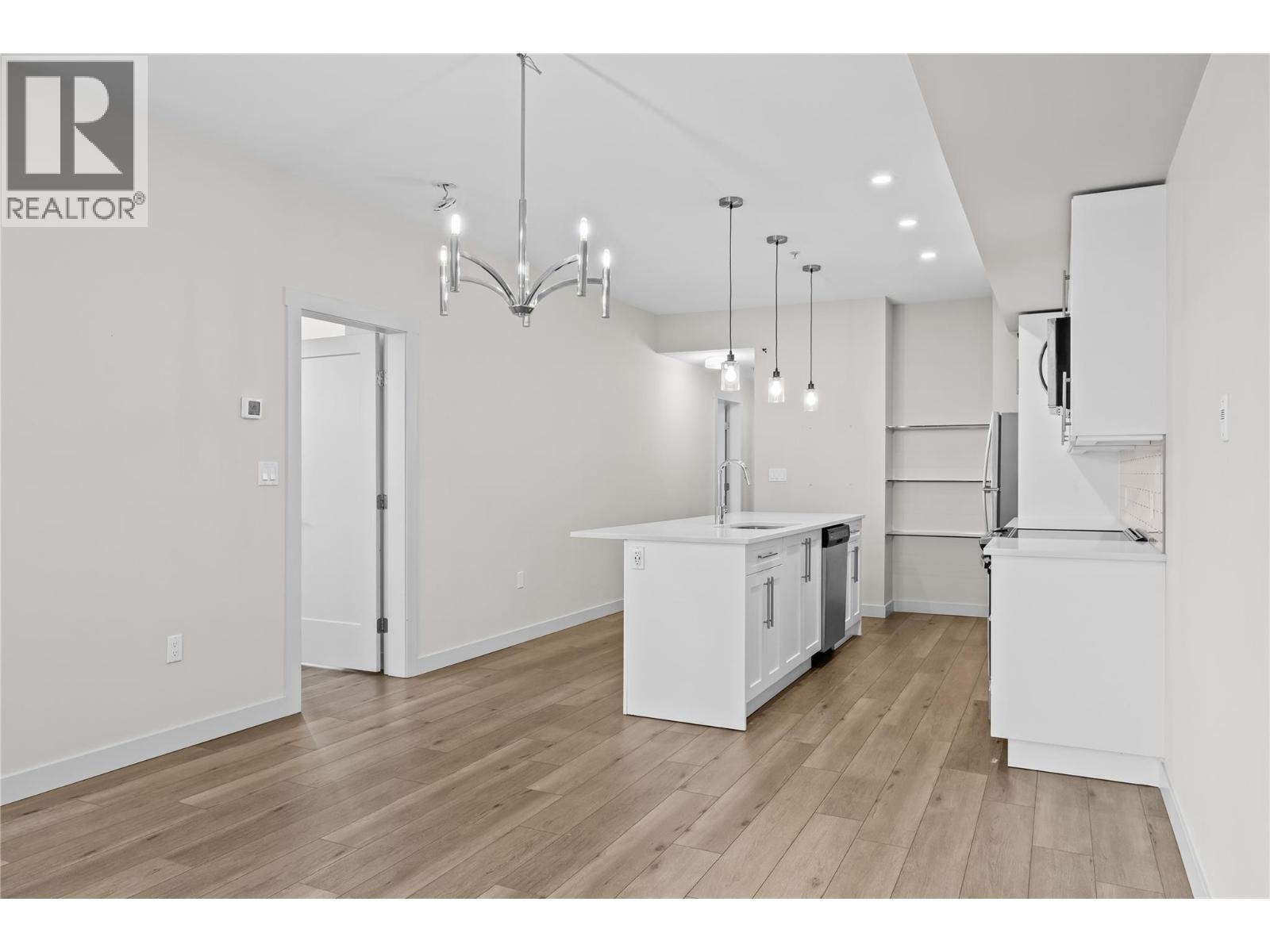 406 3638 Mission Springs Drive, Kelowna