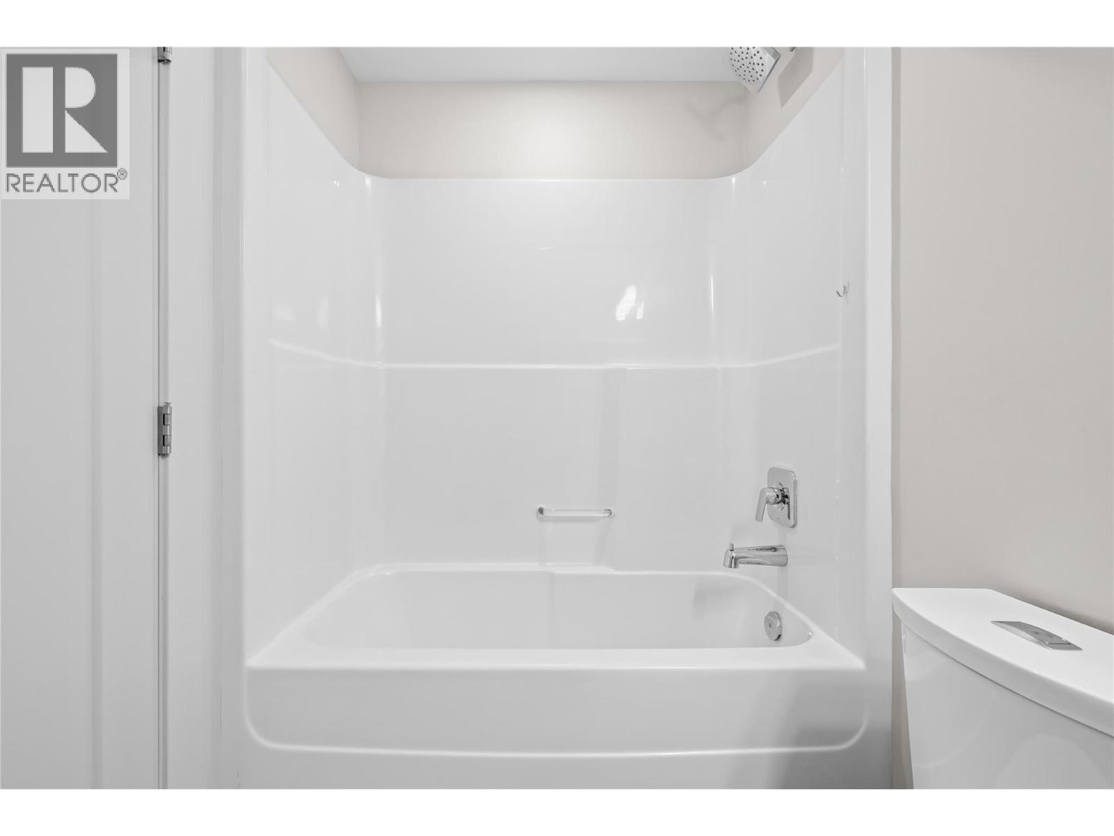 406 3638 Mission Springs Drive, Kelowna