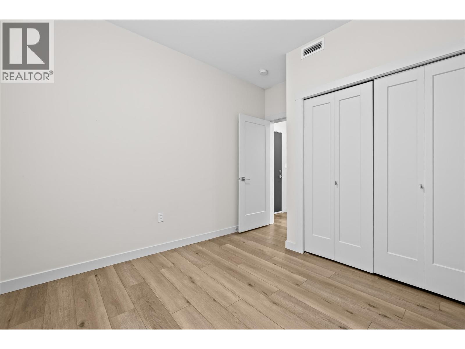 406 3638 Mission Springs Drive, Kelowna