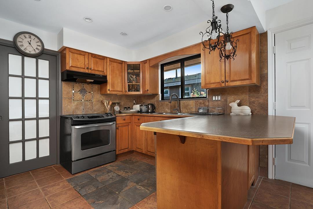 11298 LYON ROAD, Delta