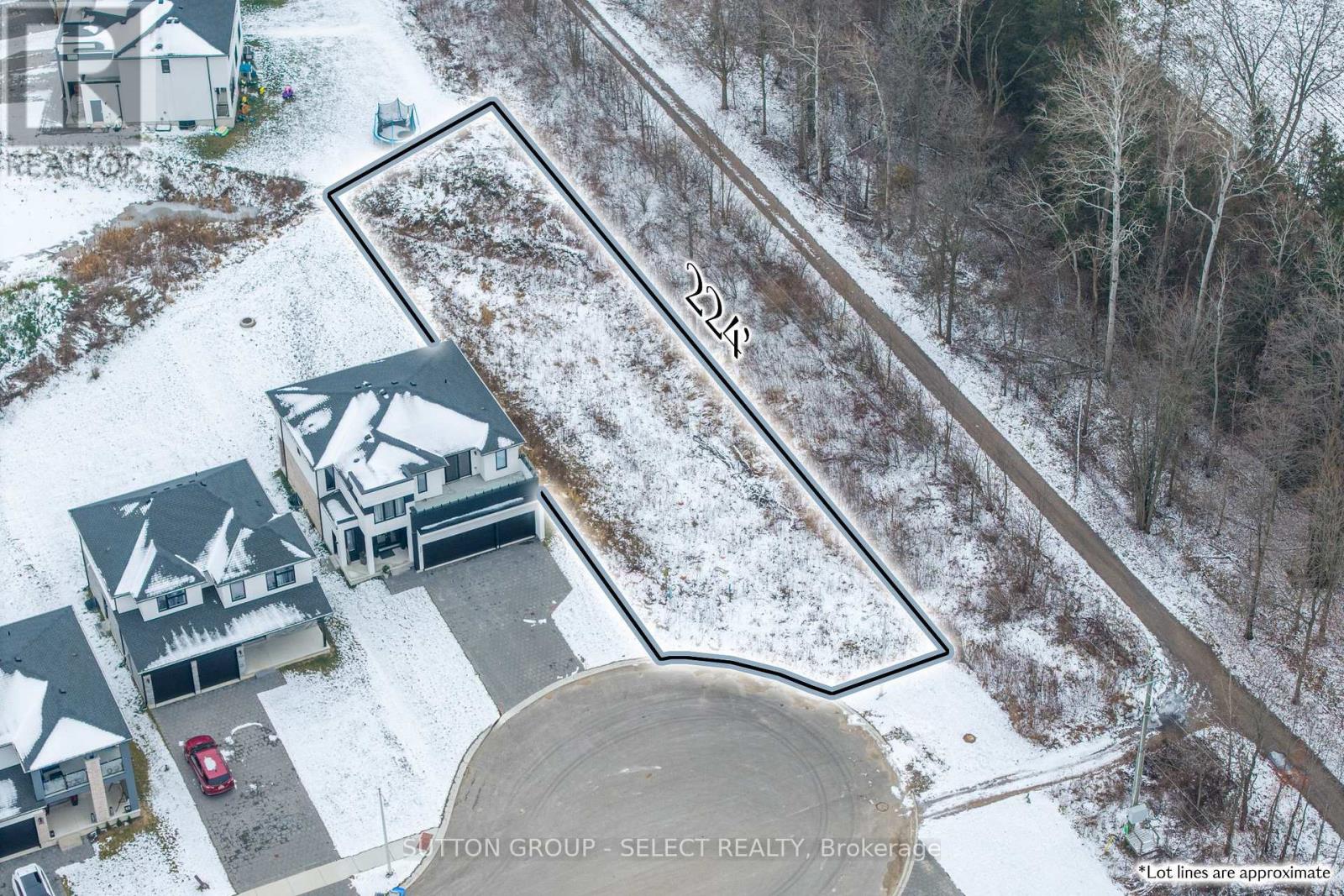 Vacant Land for Sale in  EAGLE STREET North Middlesex (Parkhill) 