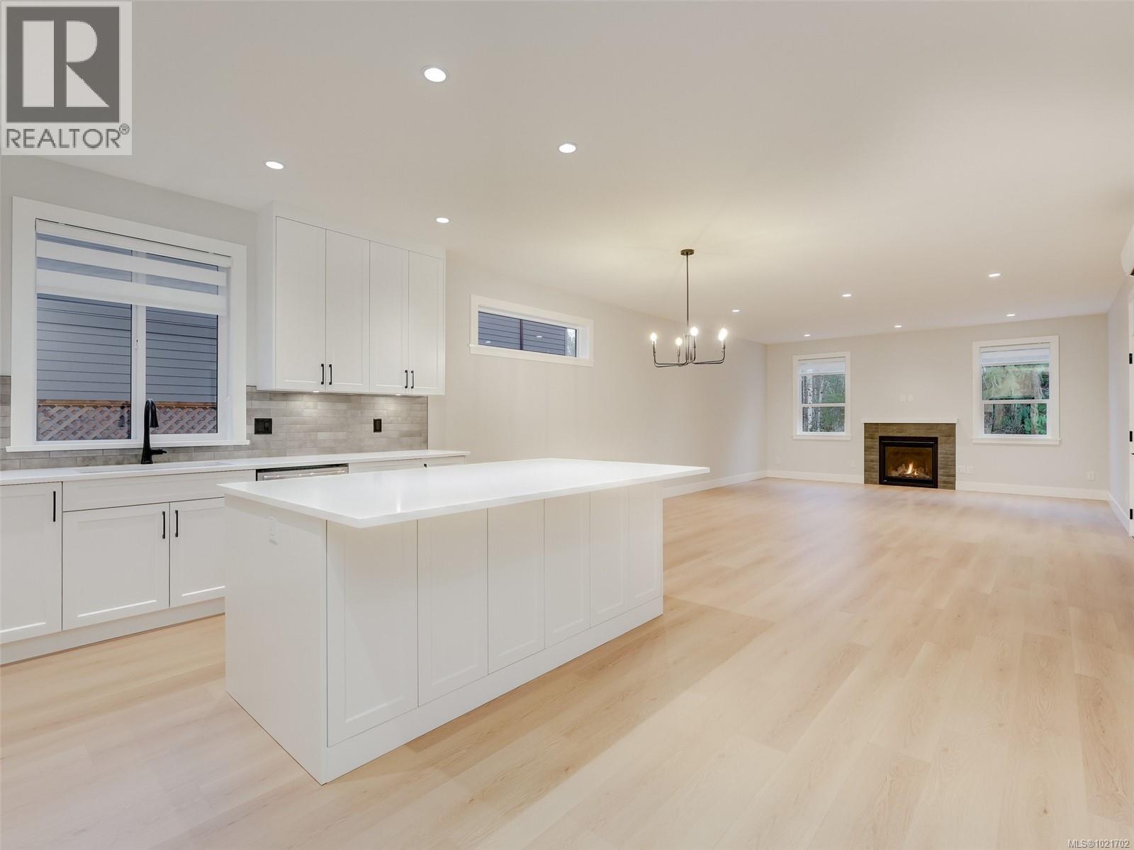 2641 Forest Edge Rd, Sooke