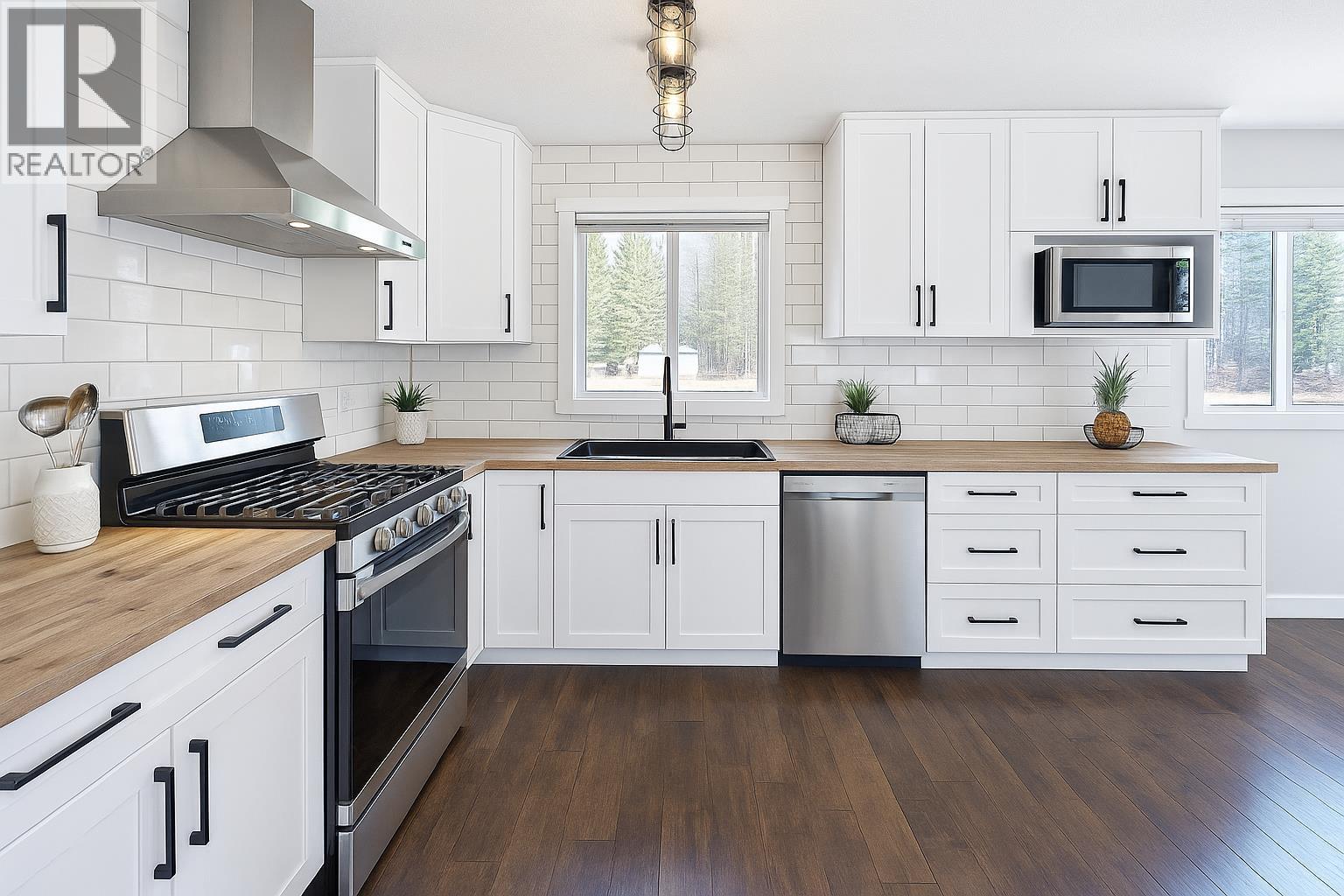 6353 NORTH NECHAKO ROAD, Prince George