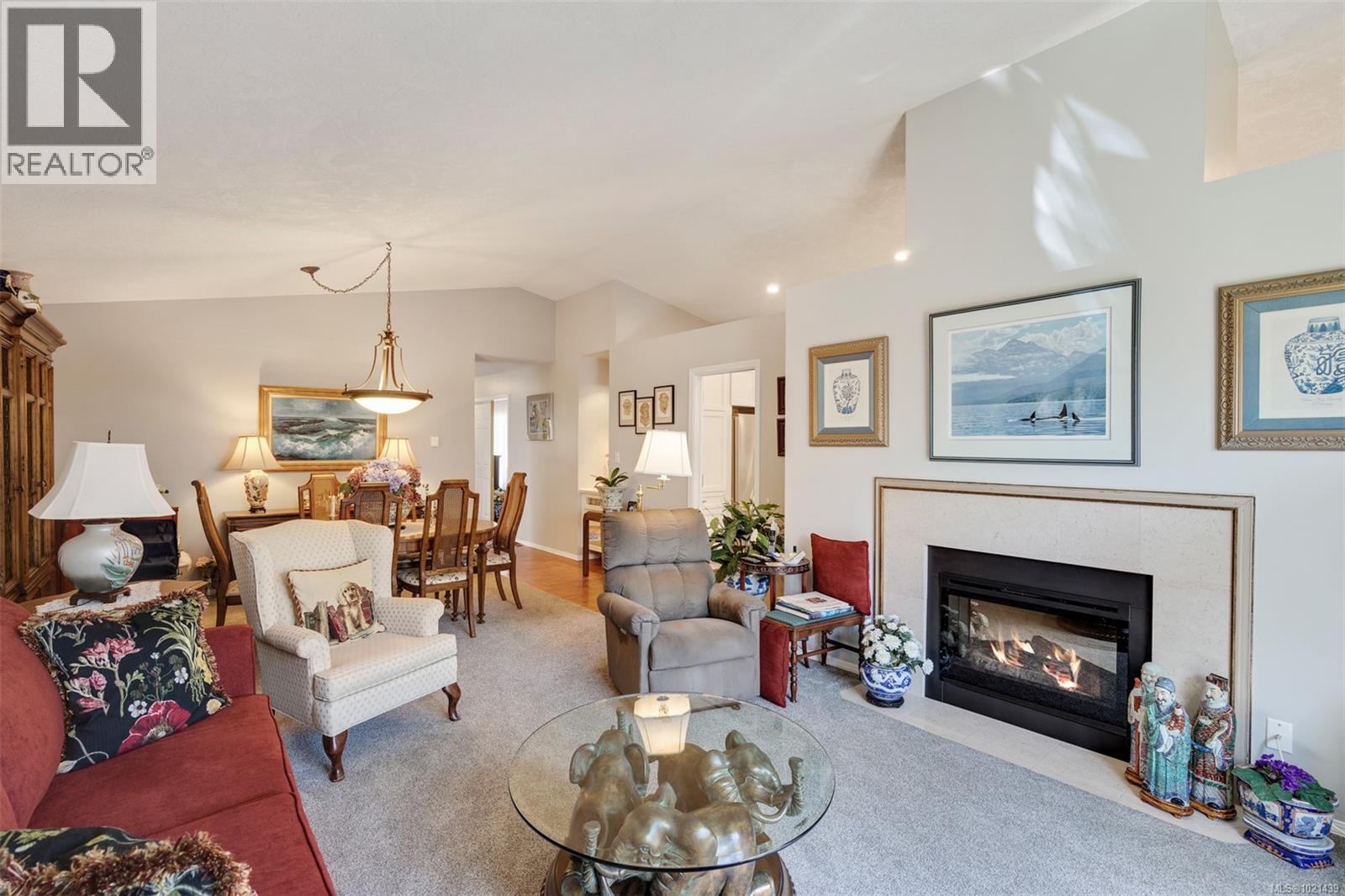 22 901 Kentwood Lane, Saanich