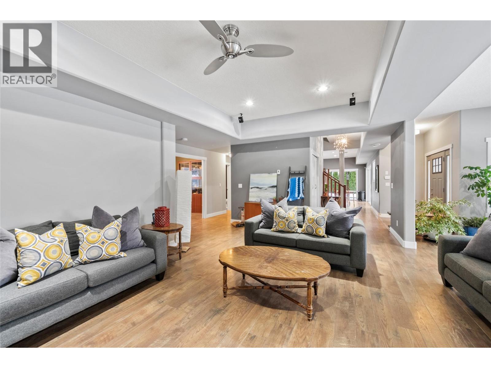 3751 65 Avenue NW, Salmon Arm