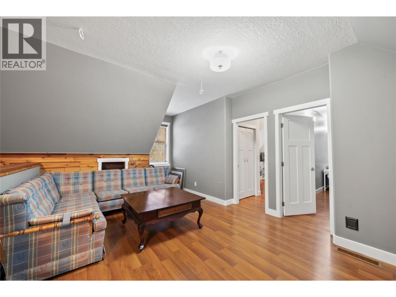 3751 65 Avenue NW, Salmon Arm