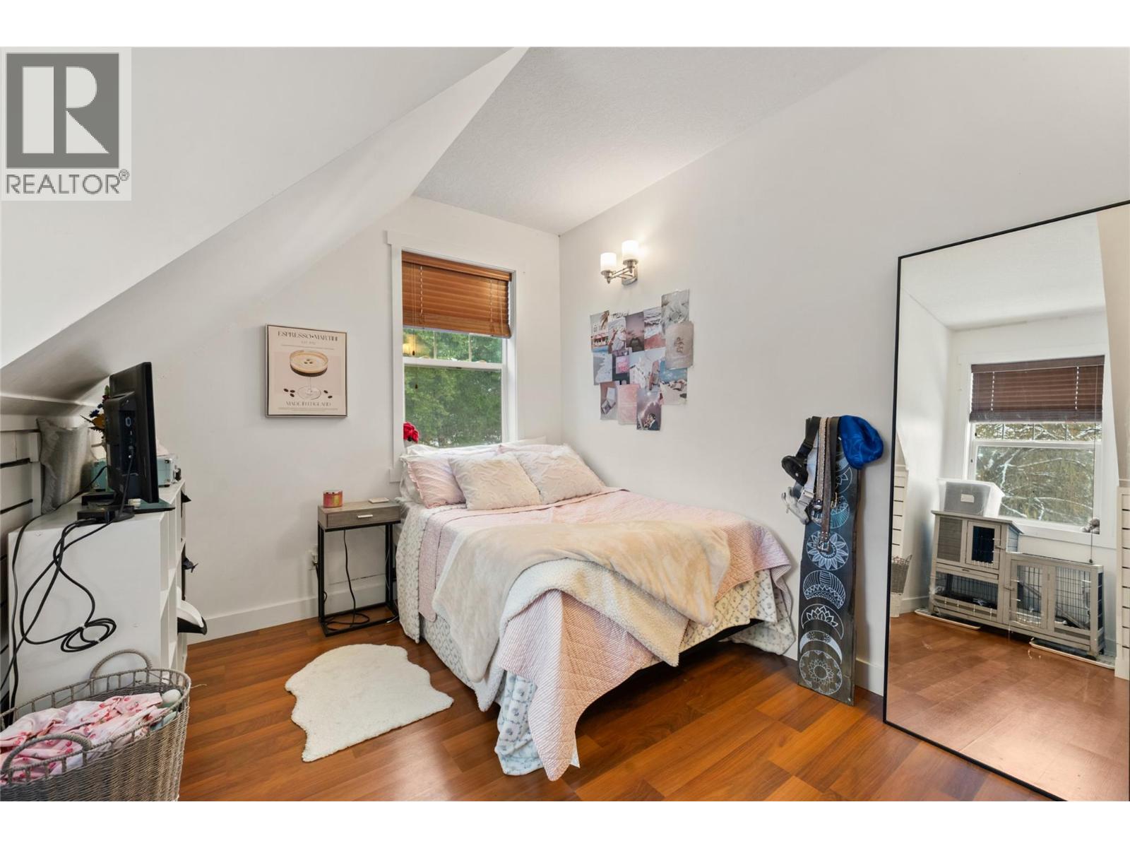 3751 65 Avenue NW, Salmon Arm