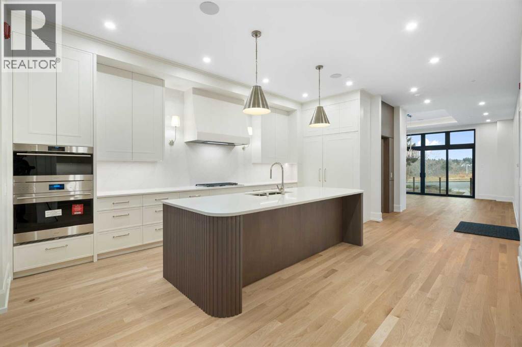 Single Family House for Sale in #A  A Street SW Parkhill Calgary 