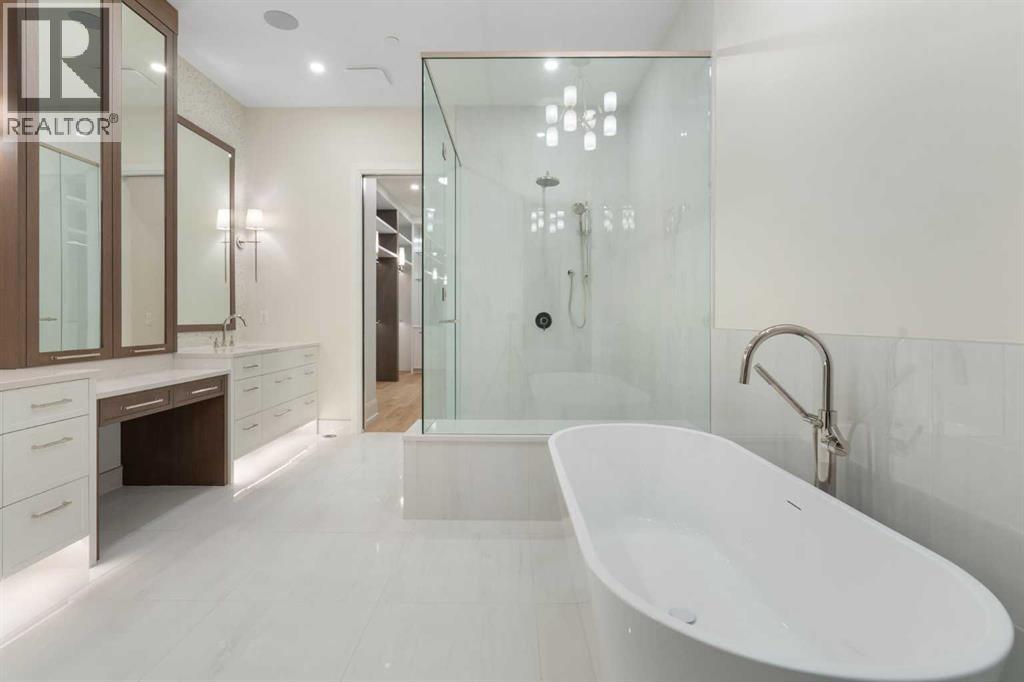 Single Family House for Sale in #A  A Street SW Parkhill Calgary 