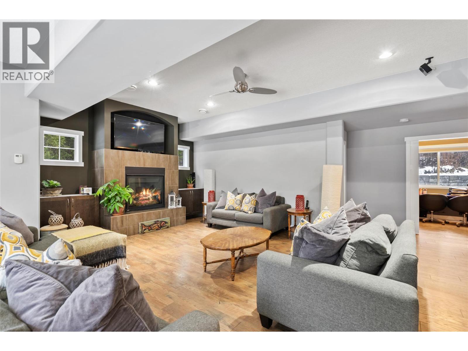 3751 65 Avenue NW, Salmon Arm