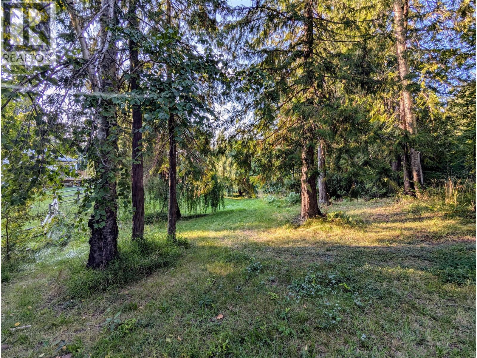 5060 Tatlow Road, Salmon Arm