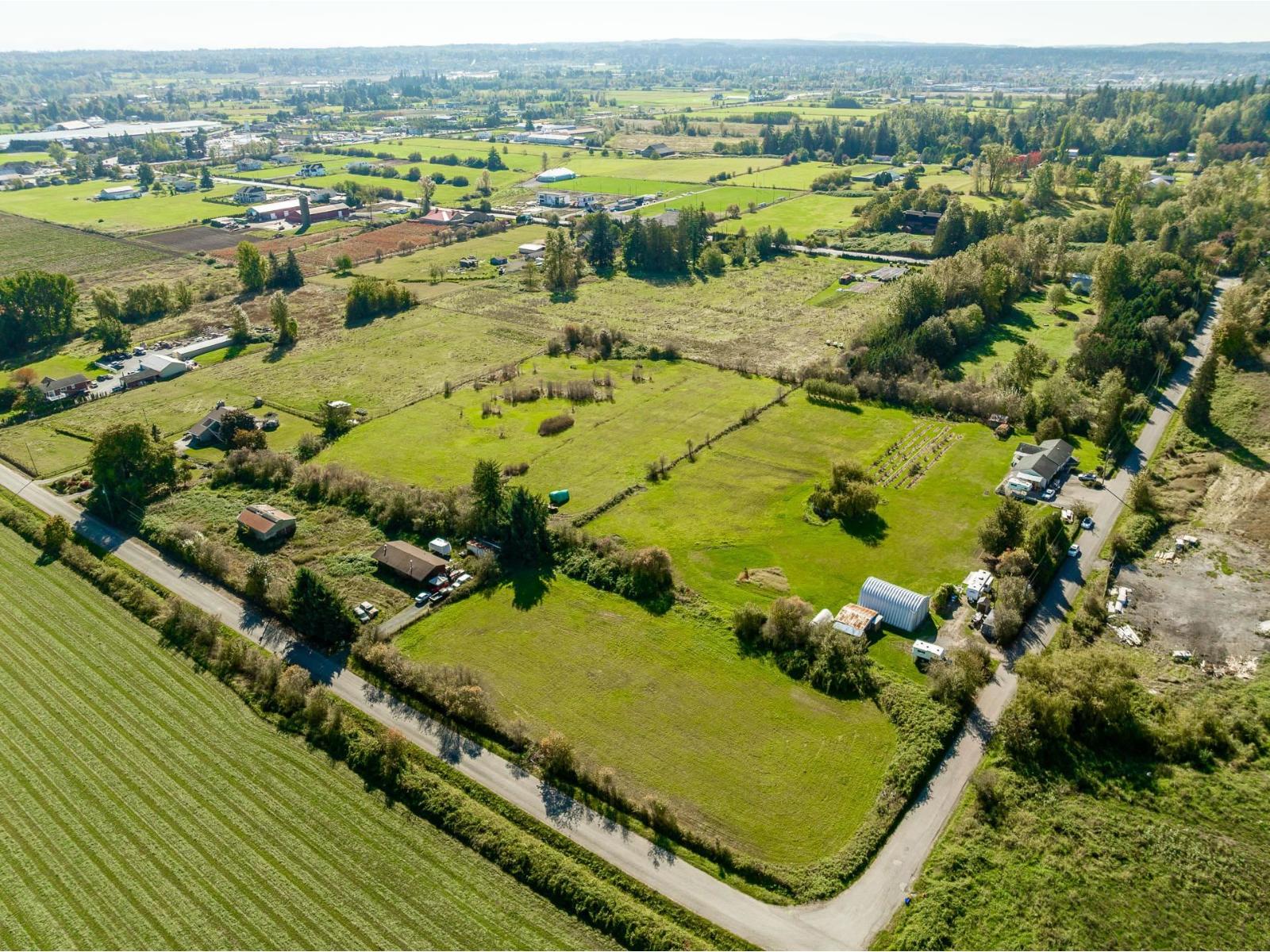 7256 SMITH CRESCENT, Langley