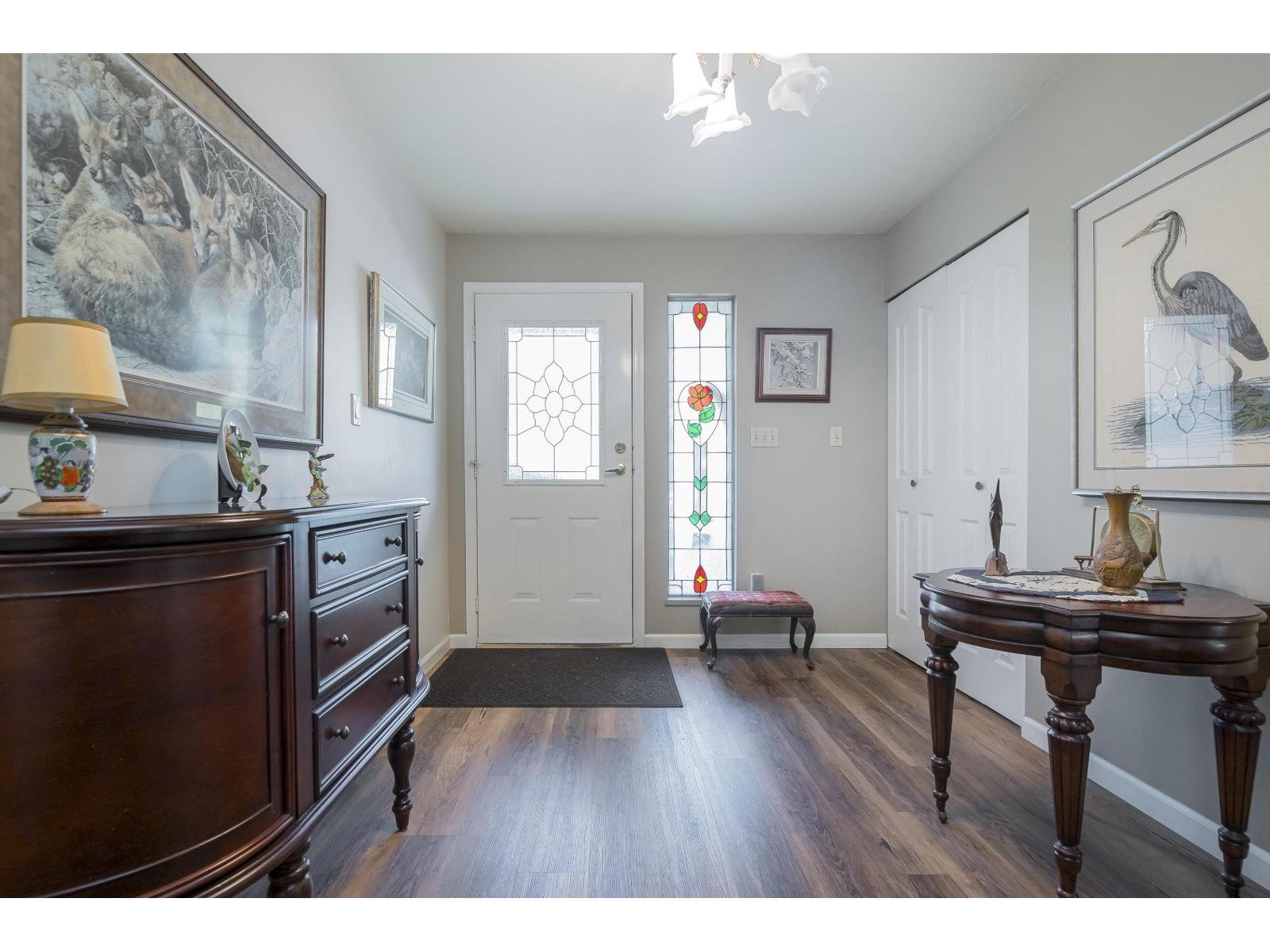 7256 SMITH CRESCENT, Langley