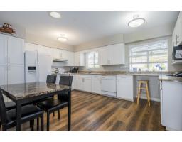 7256 Smith Crescent, Langley, BC V2Y2R4 Photo 9
