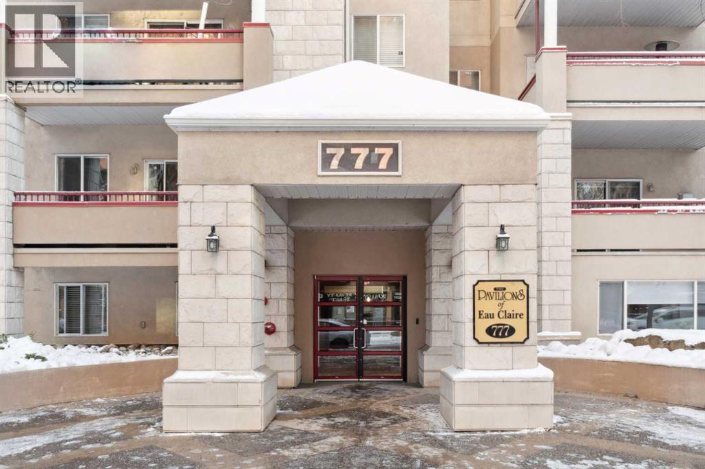 Single Family House for Sale in    Avenue SW Downtown Commercial Core Calgary 