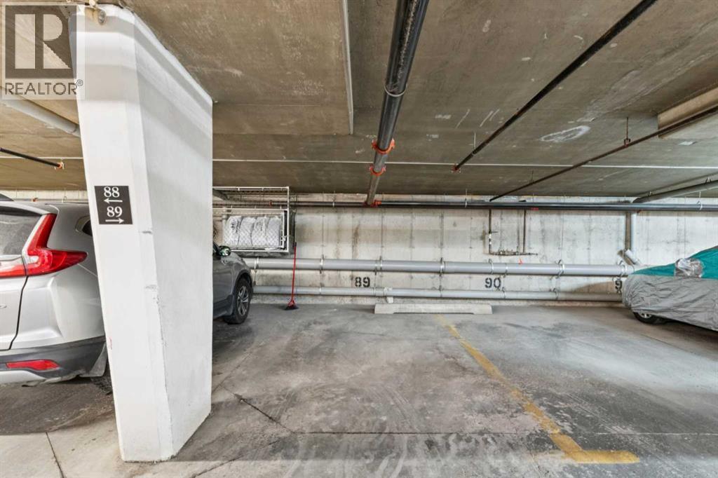 Single Family House for Sale in    Avenue SW Downtown Commercial Core Calgary 