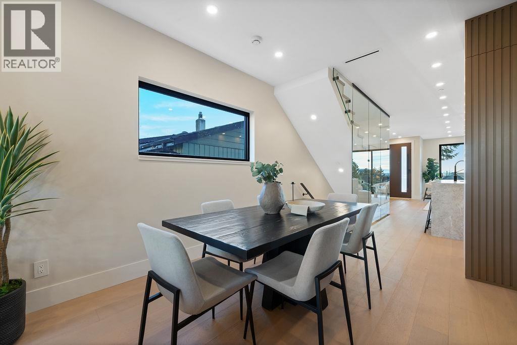 504 E 5TH STREET, North Vancouver