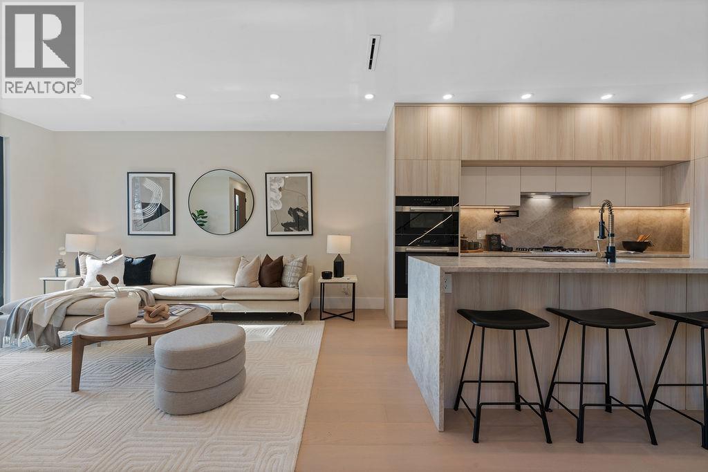 504 E 5TH STREET, North Vancouver