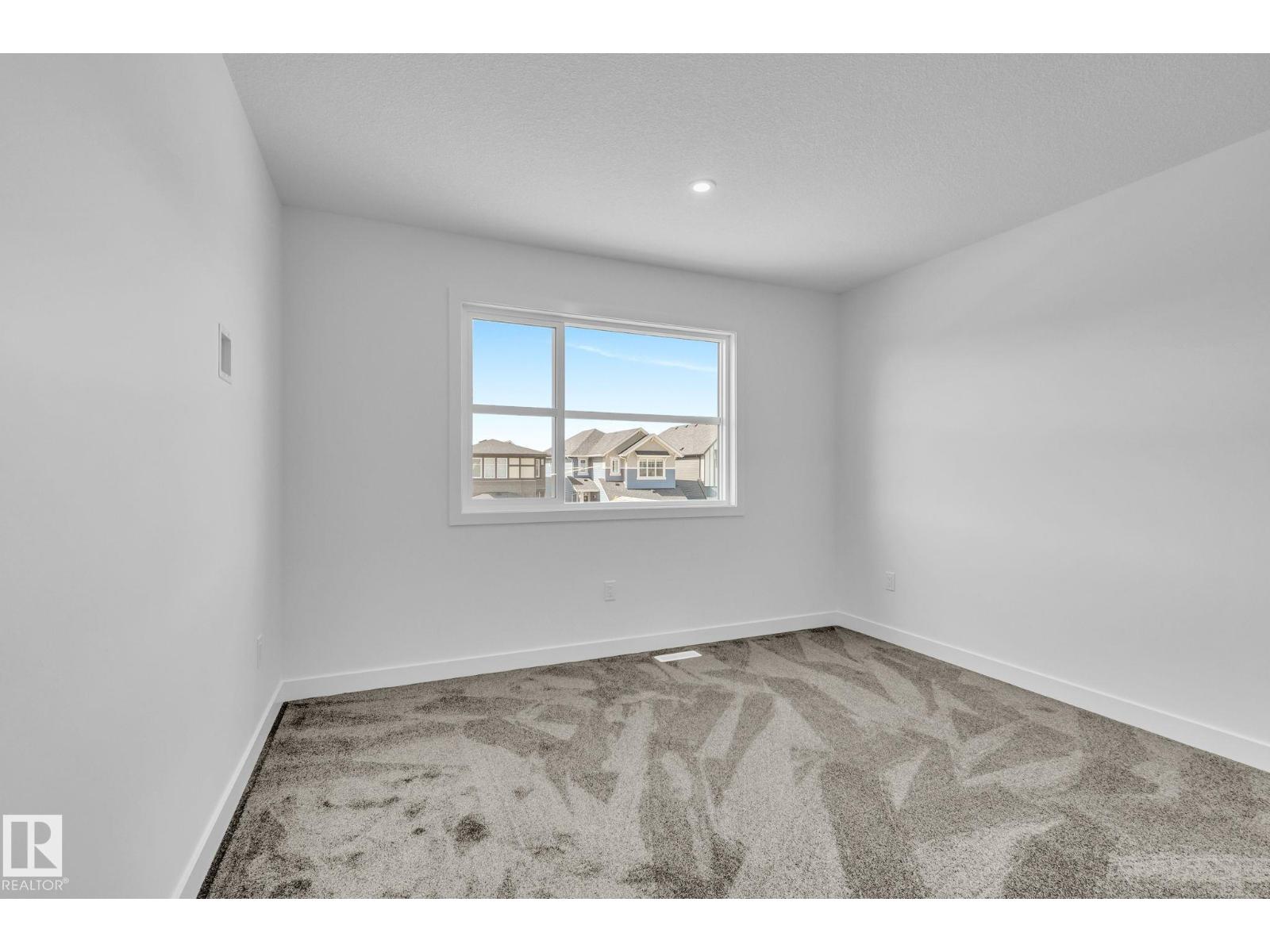 108 Royal Street, St. Albert