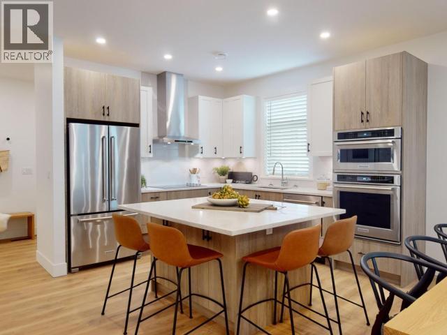4060 SATURNA AVE - 3